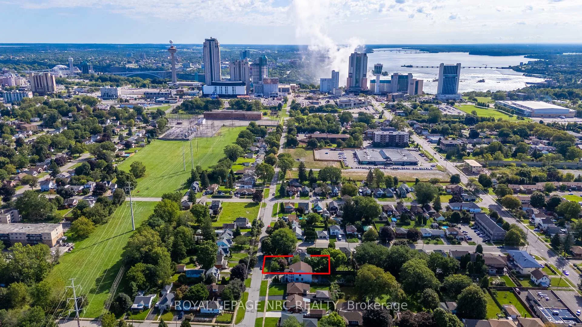 Photo 8 of 6068 Dixon Street, Niagara Falls, Dorchester — HOMEH