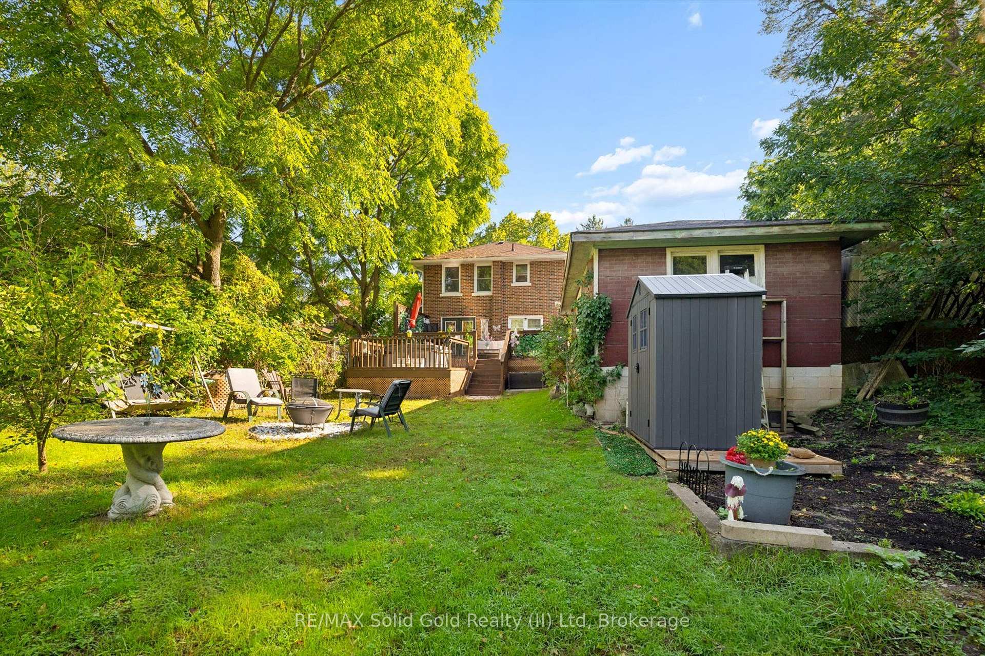Photo 12 of 786 Stirling Avenue S, Kitchener, Meinzinger — HOMEH