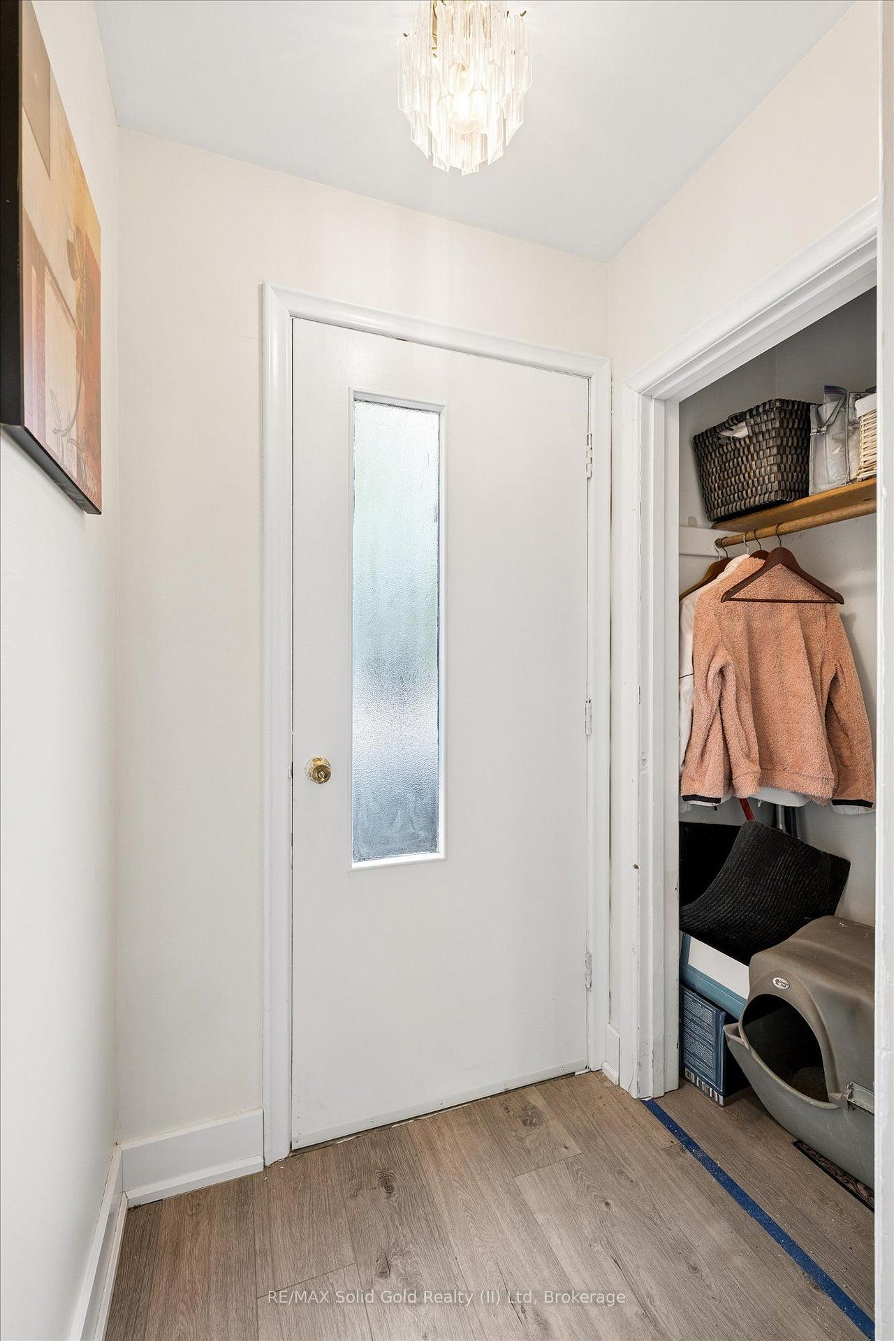 Photo 16 of 786 Stirling Avenue S, Kitchener, Meinzinger — HOMEH
