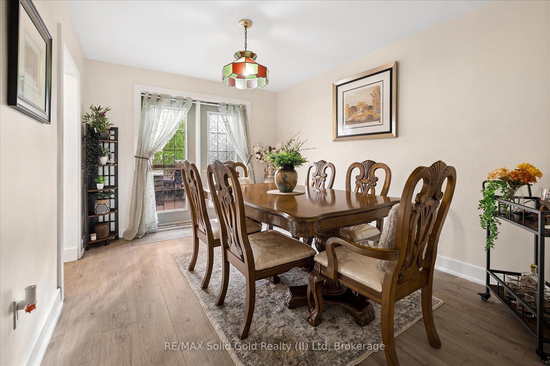 Photo 22 of 786 Stirling Avenue S, Kitchener, Meinzinger — HOMEH