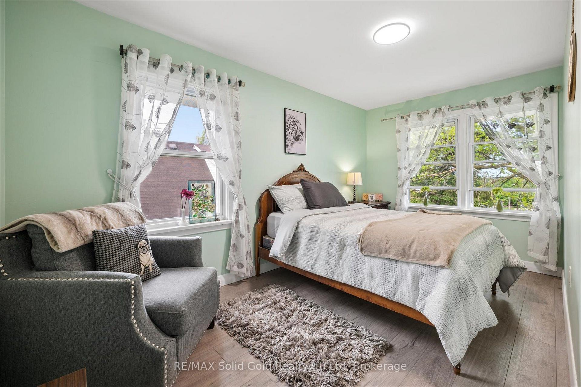 Photo 25 of 786 Stirling Avenue S, Kitchener, Meinzinger — HOMEH
