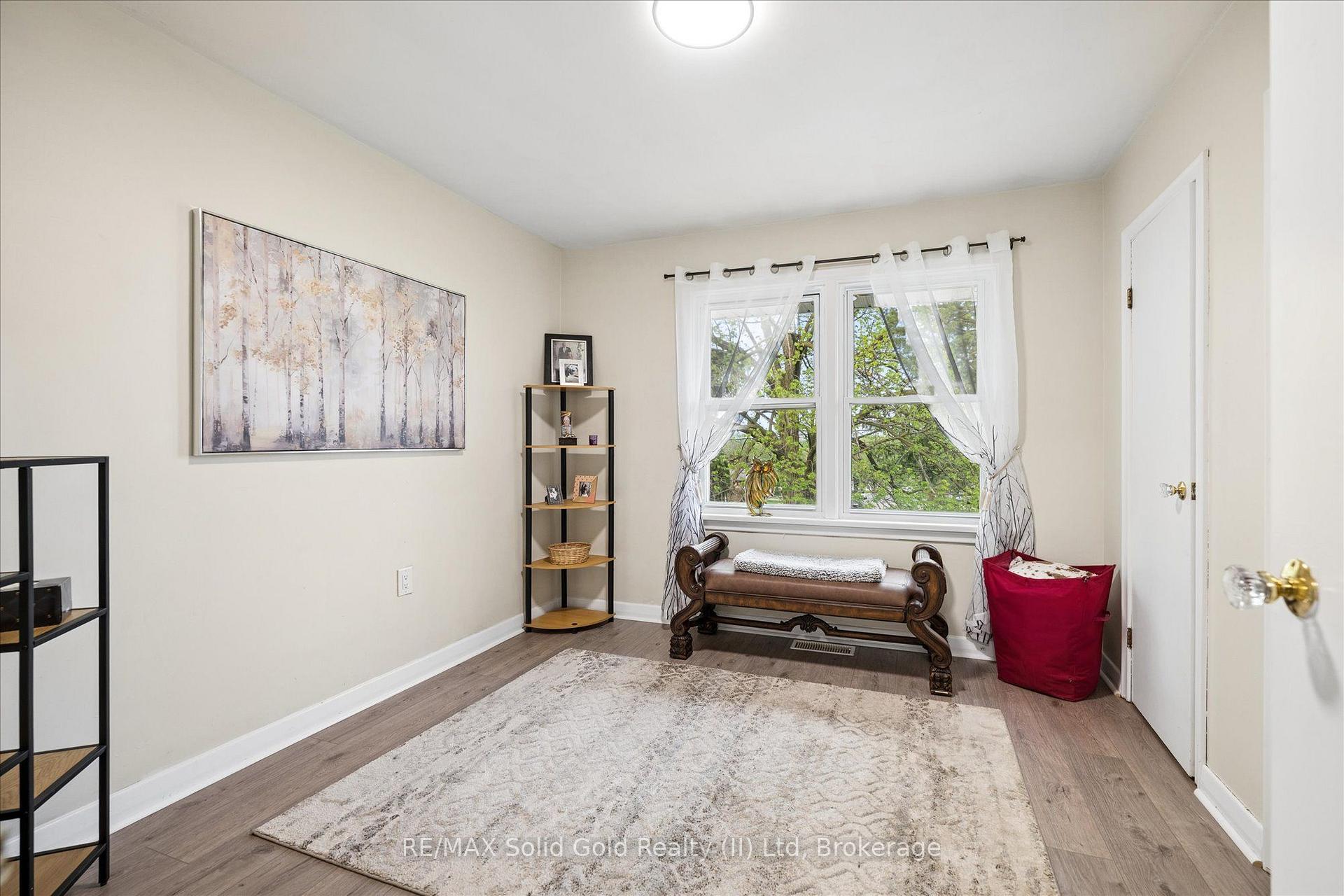 Photo 26 of 786 Stirling Avenue S, Kitchener, Meinzinger — HOMEH