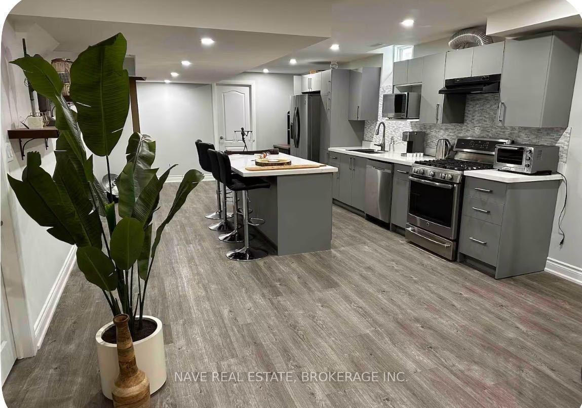 Photo 1 of Unit Basement, 63 Vitlor Drive, Richmond Hill, Oak Ridges — HOMEH