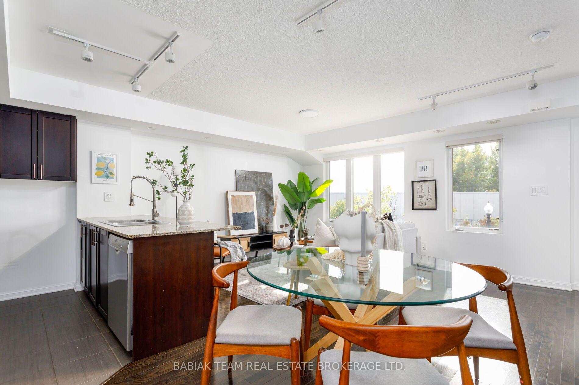 Photo 17 of Unit 258, 8 Foundry Avenue, Toronto, Dovercourt-Wallace Emerson-Junction — HOMEH