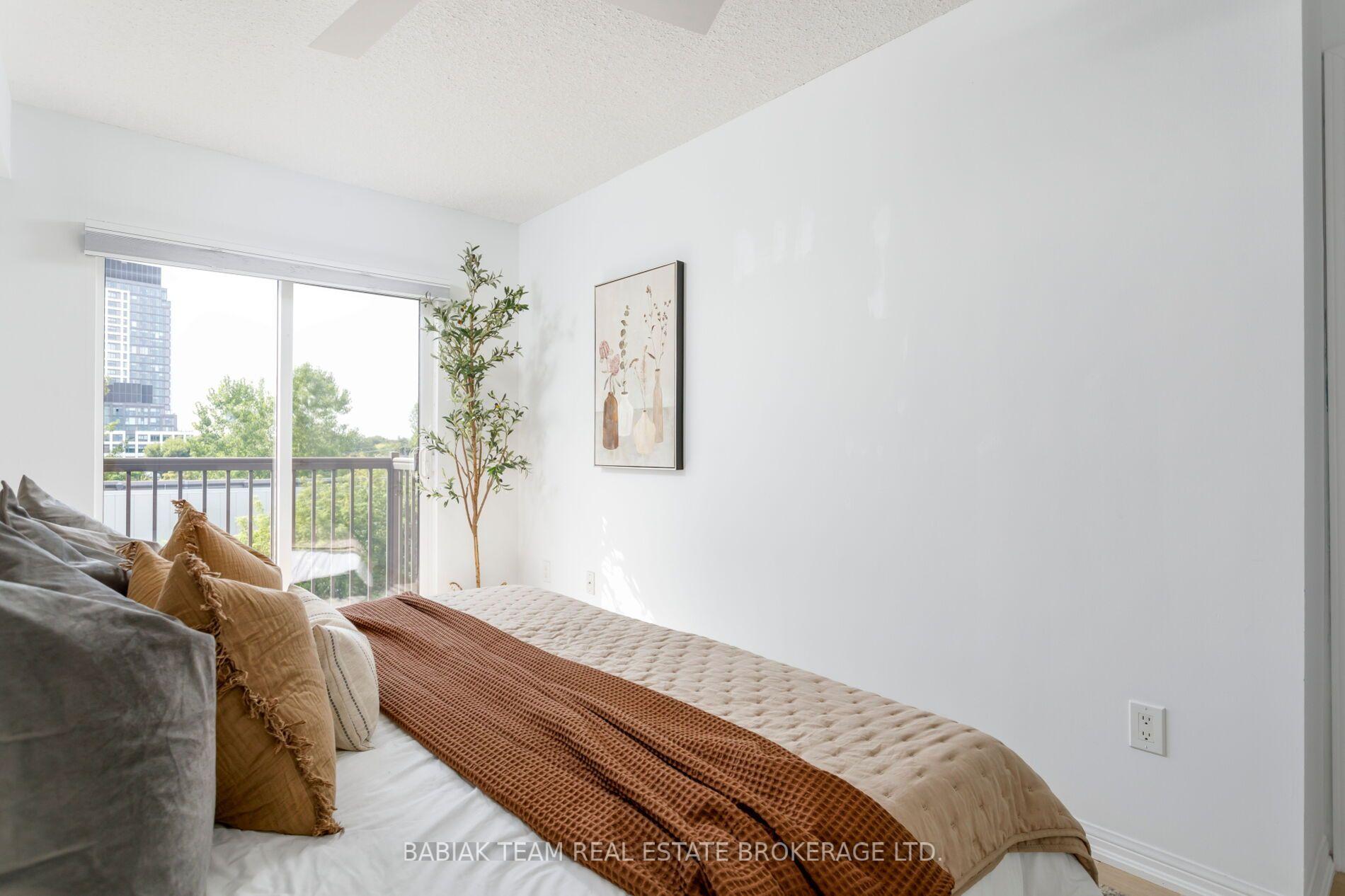 Photo 25 of Unit 258, 8 Foundry Avenue, Toronto, Dovercourt-Wallace Emerson-Junction — HOMEH