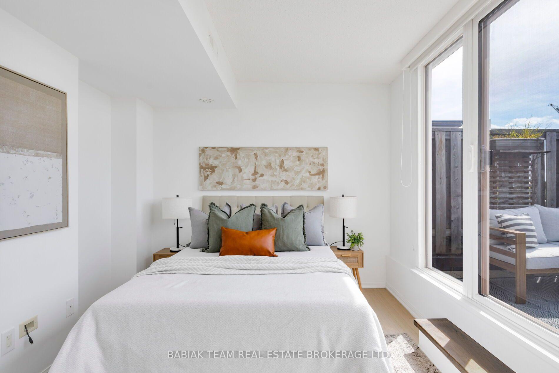 Photo 32 of Unit 258, 8 Foundry Avenue, Toronto, Dovercourt-Wallace Emerson-Junction — HOMEH