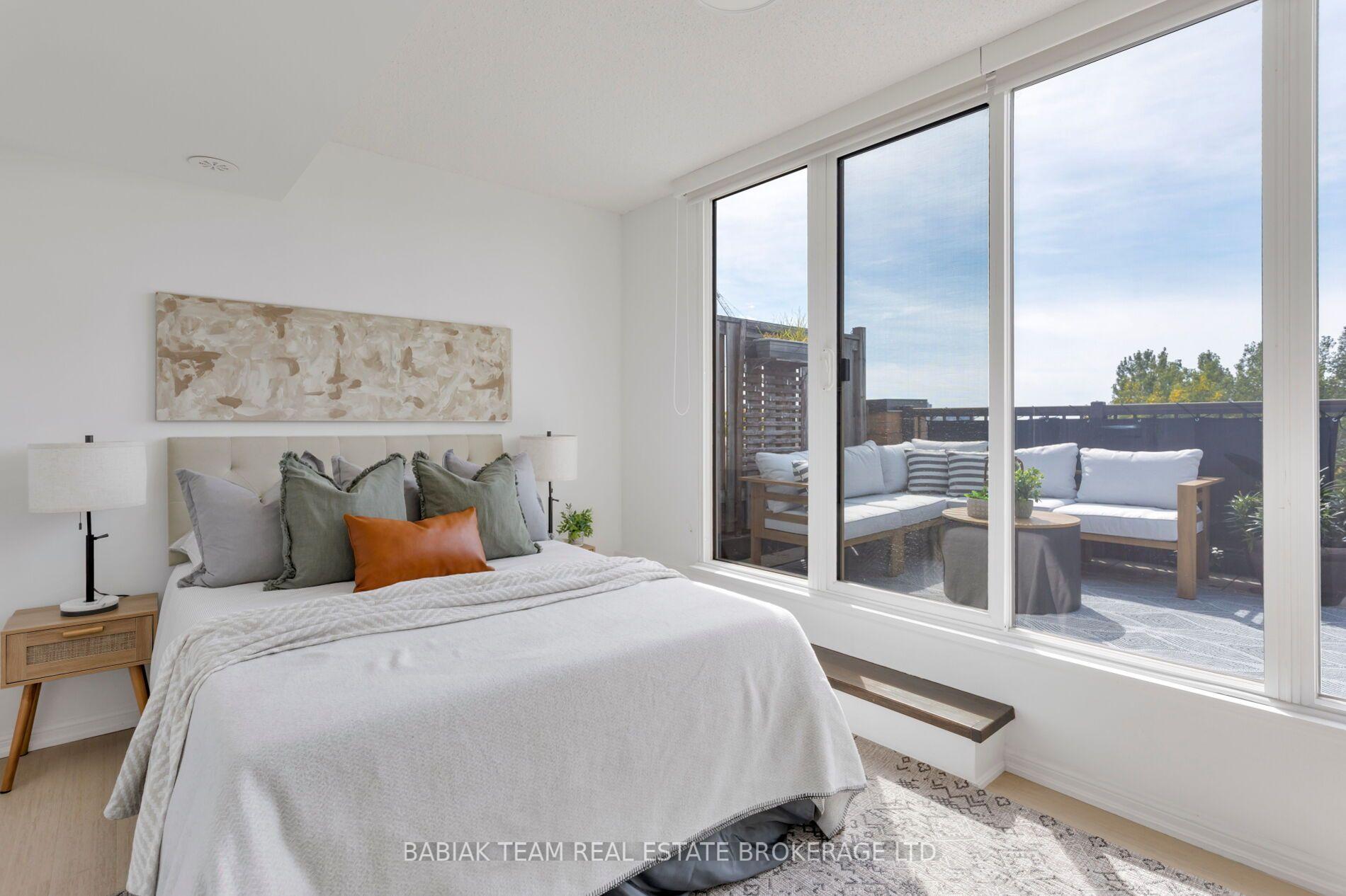 Photo 33 of Unit 258, 8 Foundry Avenue, Toronto, Dovercourt-Wallace Emerson-Junction — HOMEH