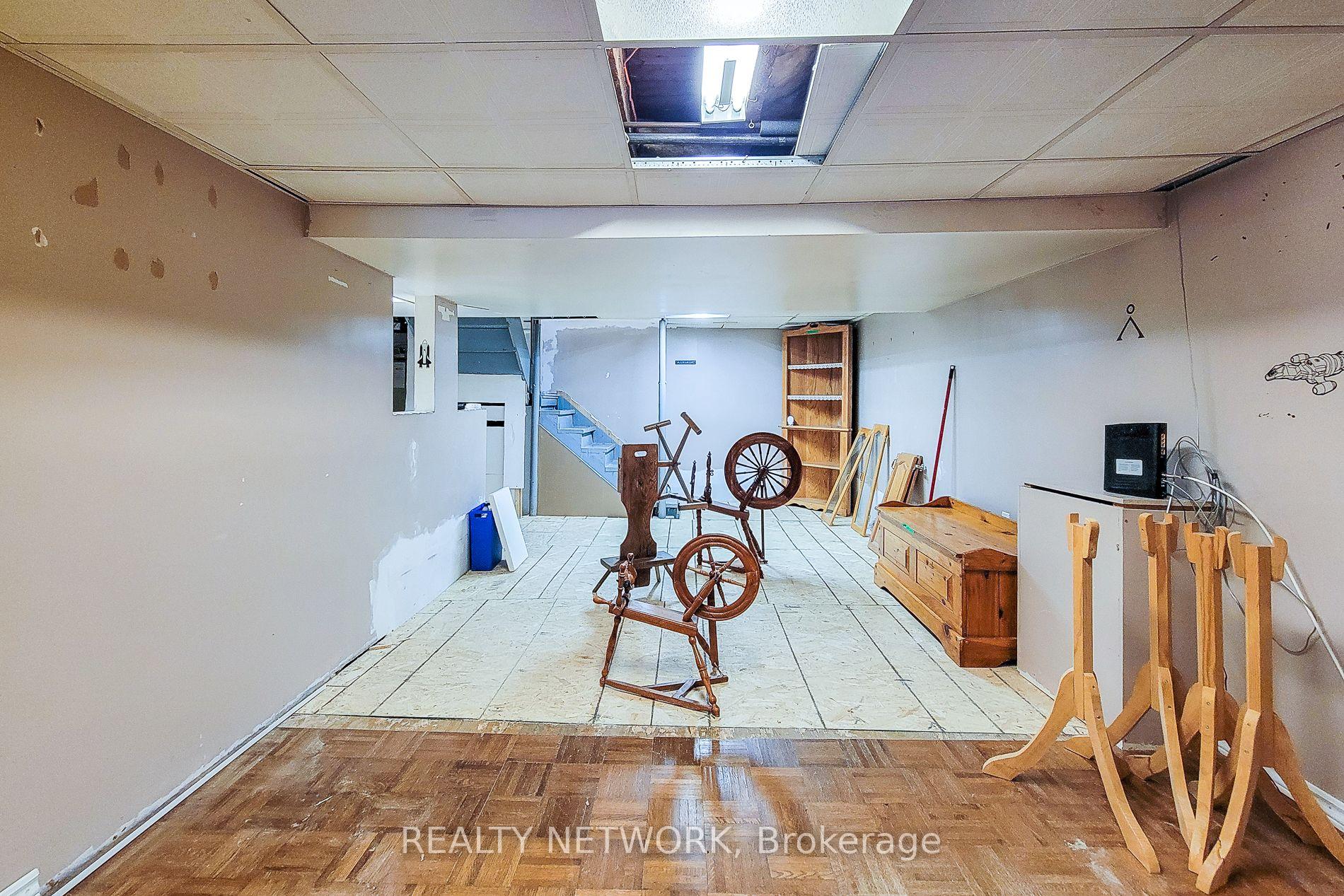 Photo 30 of 12 Leinster Avenue S, Hamilton, Stipley — HOMEH