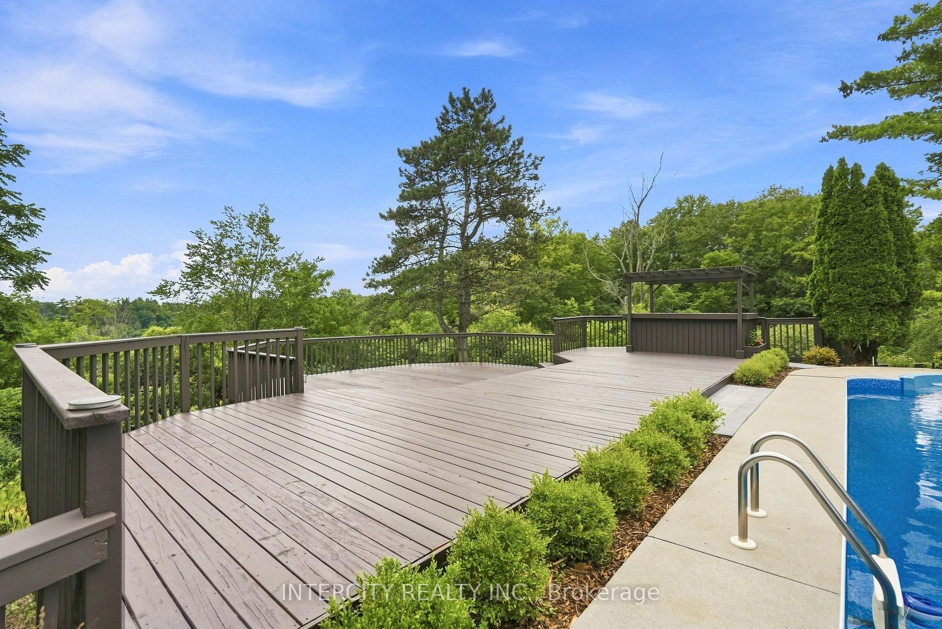 Photo 27 of 100 Ravendale Court, Vaughan, Kleinburg — HOMEH