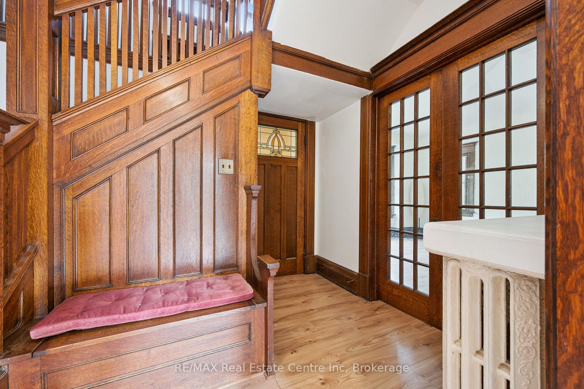 Photo 9 of 41 Grange Street, Guelph, St. George's — HOMEH