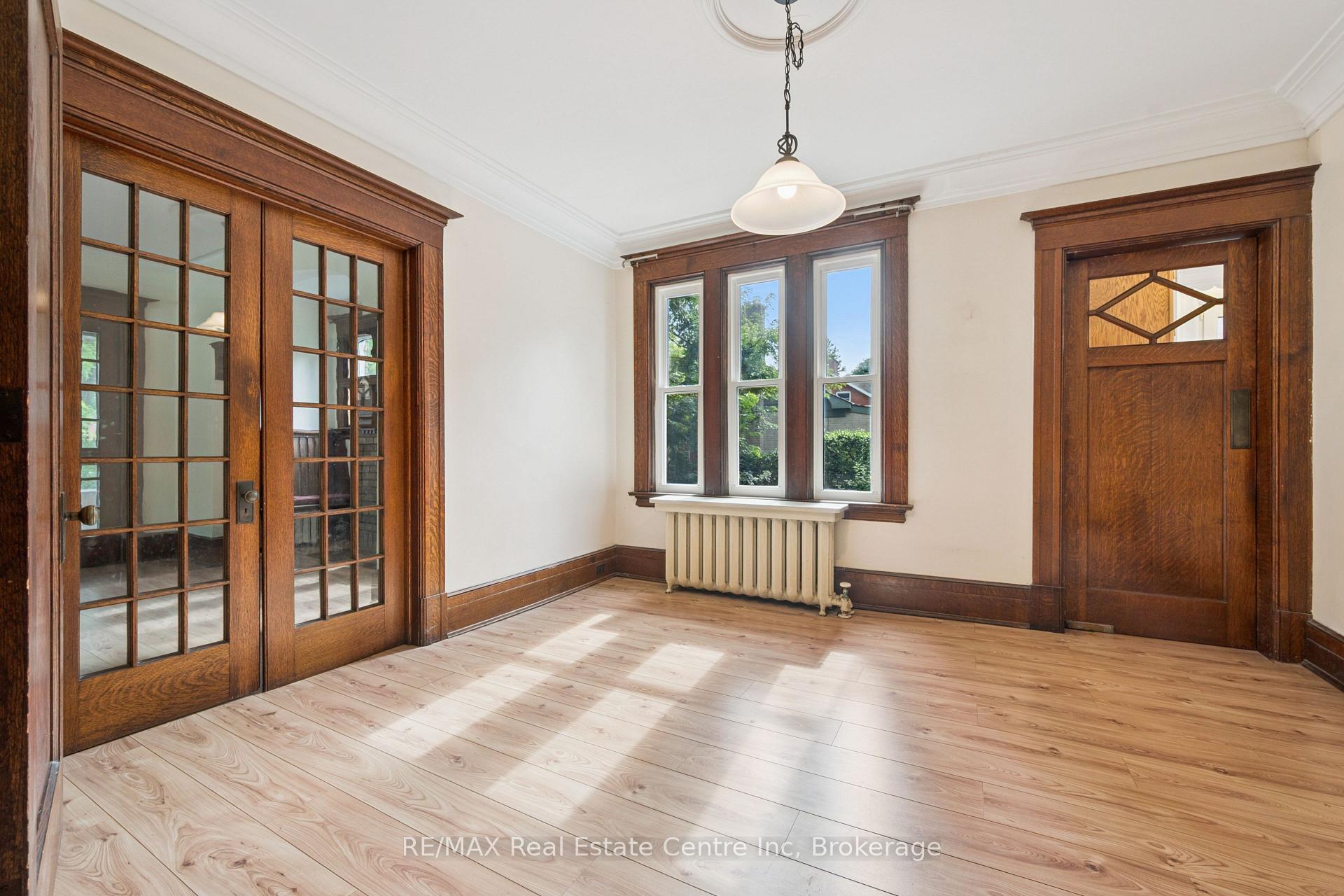Photo 19 of 41 Grange Street, Guelph, St. George's — HOMEH