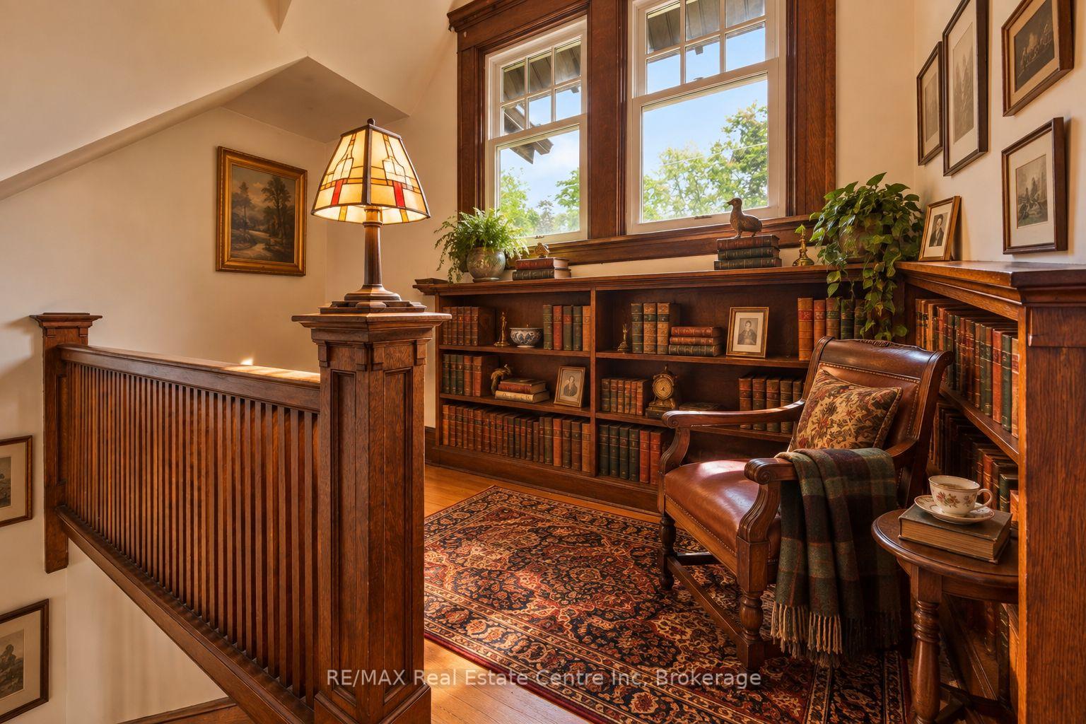Photo 30 of 41 Grange Street, Guelph, St. George's — HOMEH