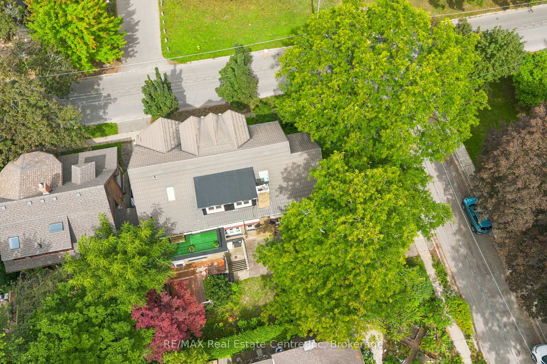 Photo 49 of 41 Grange Street, Guelph, St. George's — HOMEH