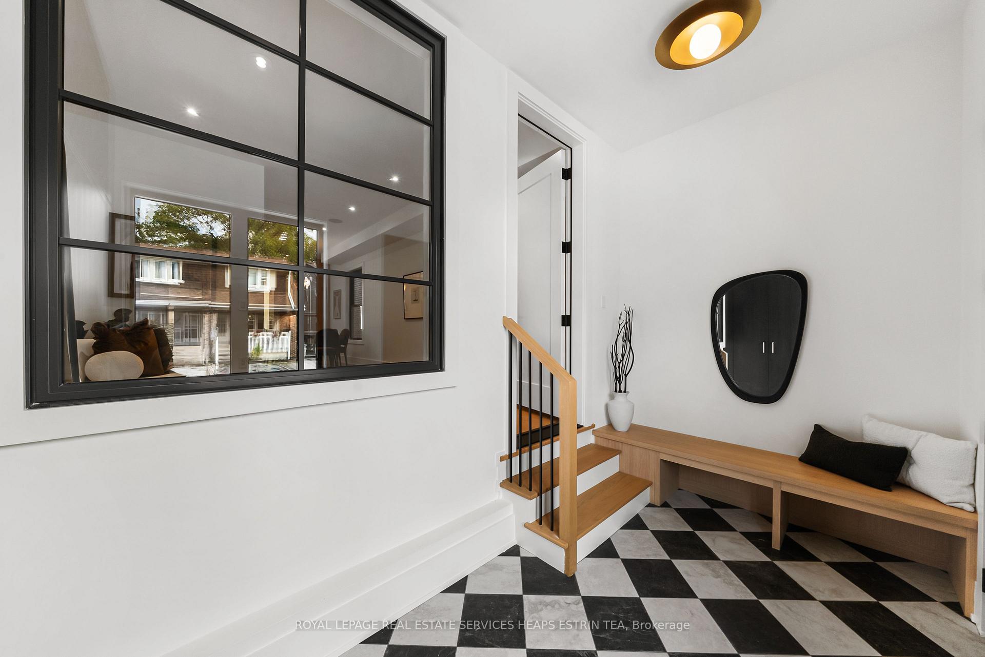 Photo 3 of 27 Taunton Road, Toronto, Mount Pleasant East — HOMEH