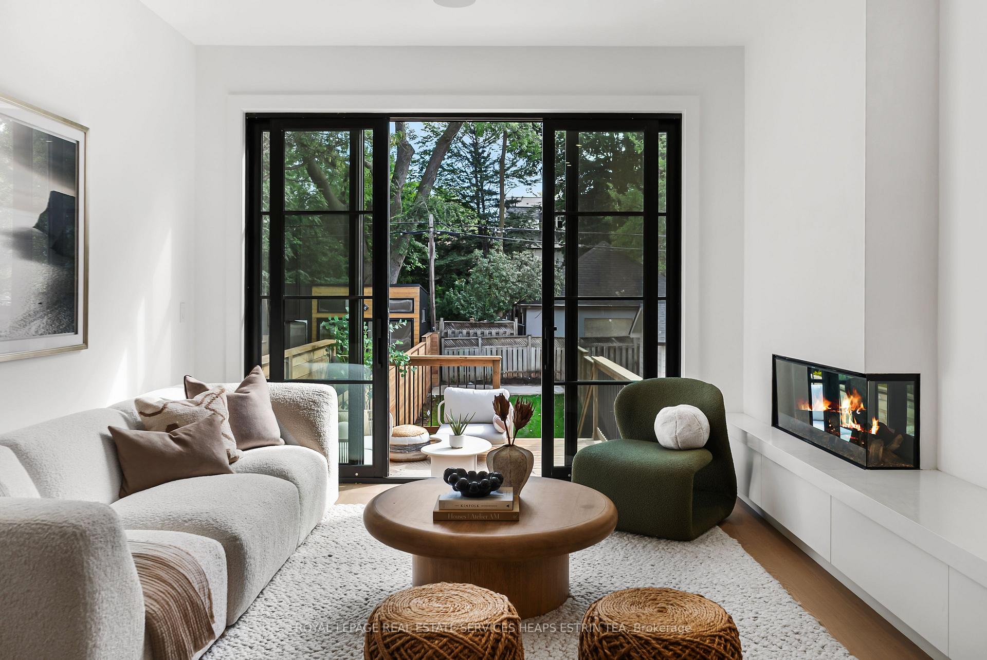 Photo 16 of 27 Taunton Road, Toronto, Mount Pleasant East — HOMEH