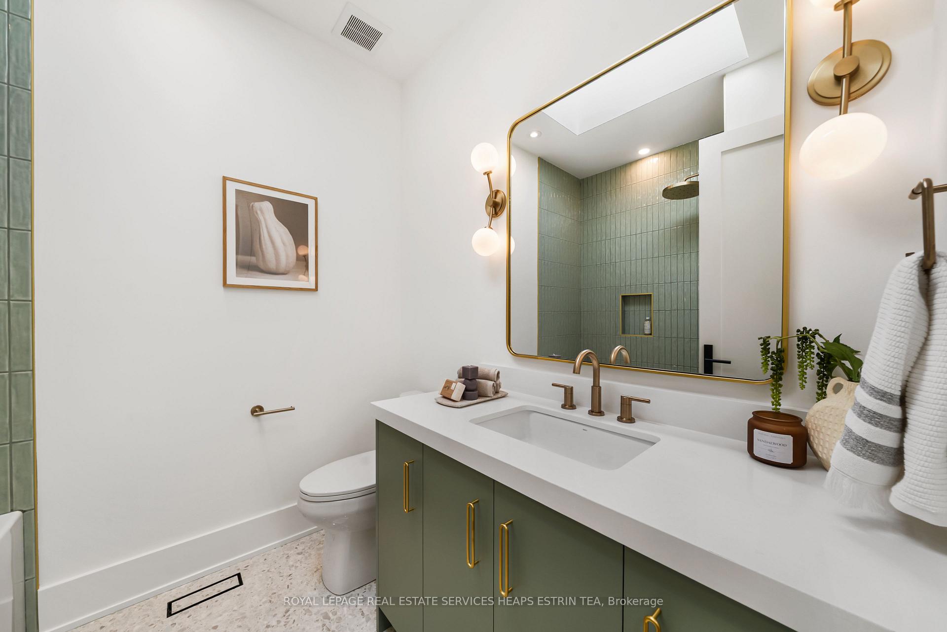 Photo 35 of 27 Taunton Road, Toronto, Mount Pleasant East — HOMEH