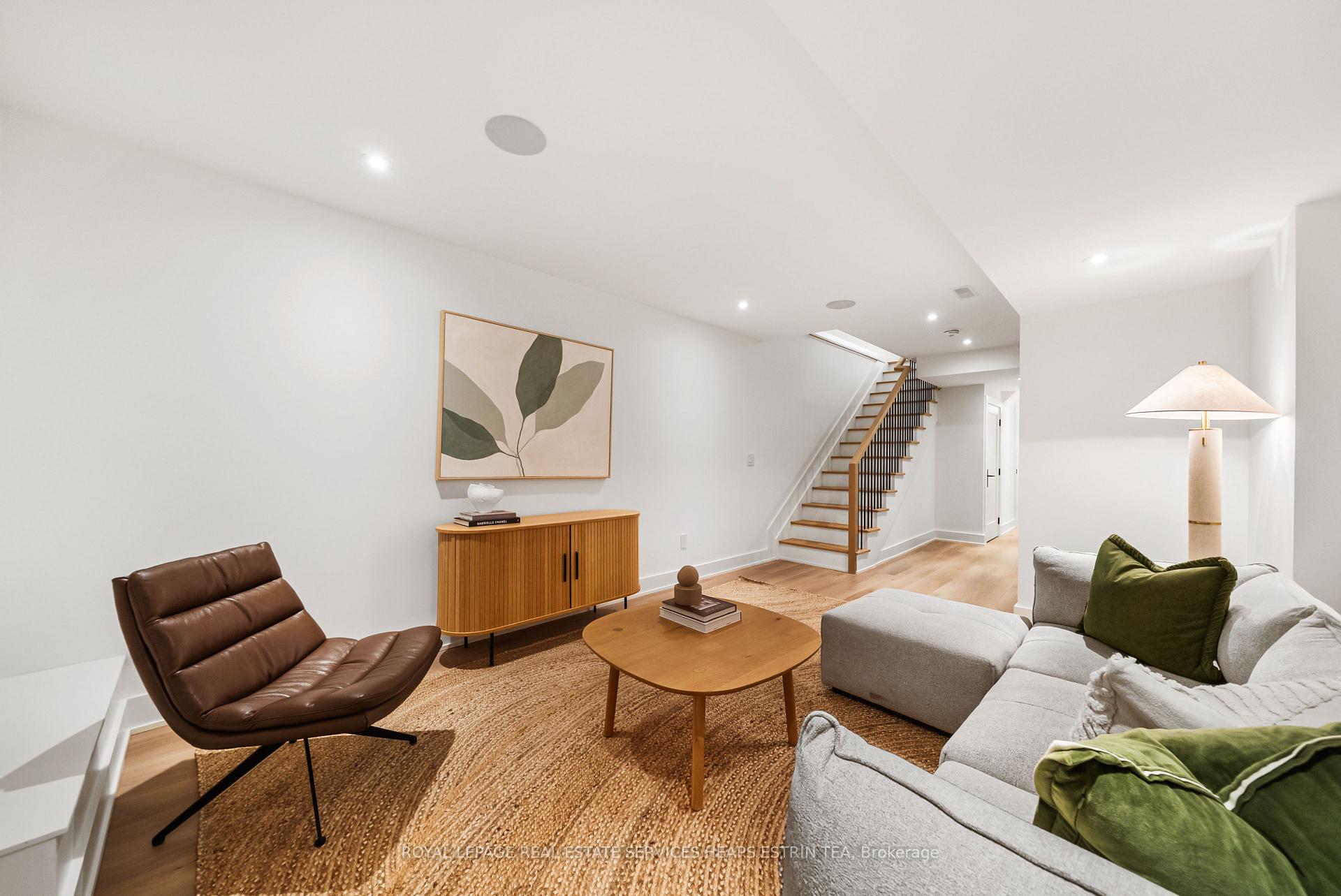 Photo 38 of 27 Taunton Road, Toronto, Mount Pleasant East — HOMEH