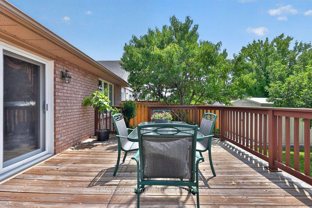 Photo 42 of 1320 Burkholder Drive, Burlington, Tansley — HOMEH