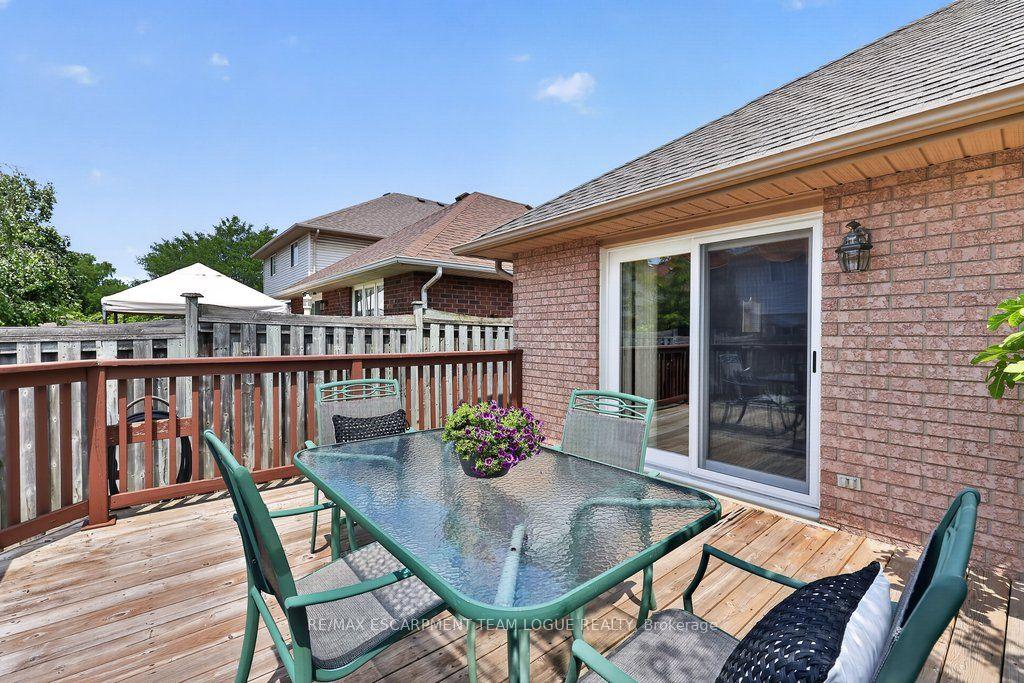 Photo 44 of 1320 Burkholder Drive, Burlington, Tansley — HOMEH