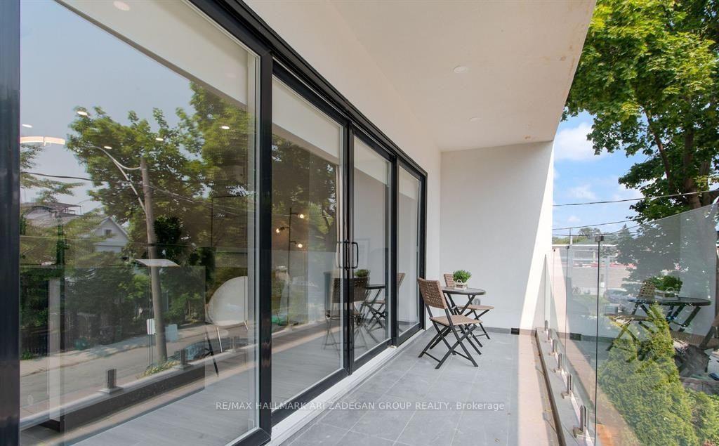Photo 14 of Unit 2, 16 Minto Street, Toronto, Greenwood-Coxwell — HOMEH