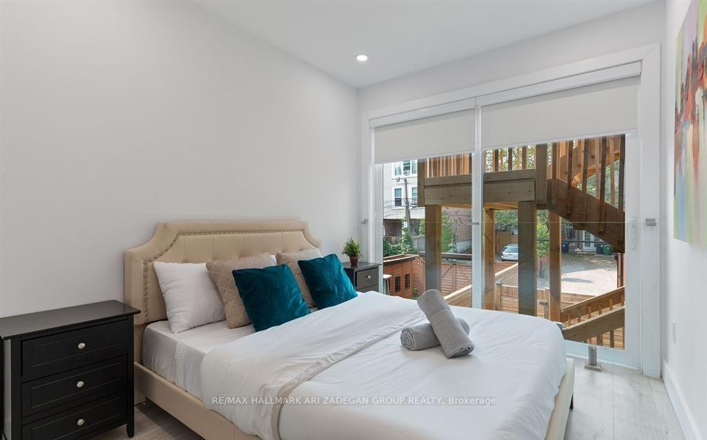 Photo 15 of Unit 2, 16 Minto Street, Toronto, Greenwood-Coxwell — HOMEH