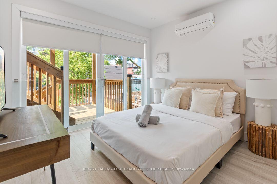 Photo 21 of Unit 2, 16 Minto Street, Toronto, Greenwood-Coxwell — HOMEH