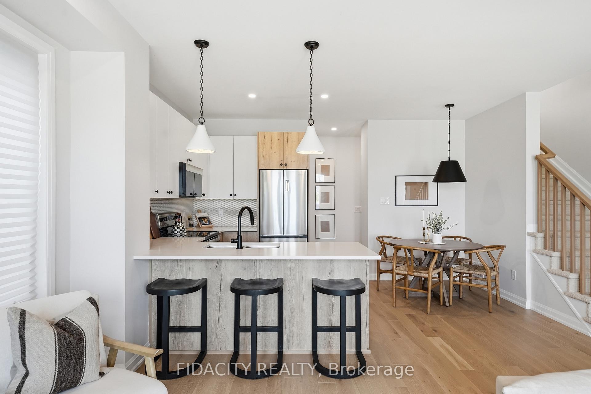 Photo 10 of 6333 Perth Street, Ottawa, Btwn Franktown Rd. & Fallowfield Rd. — HOMEH