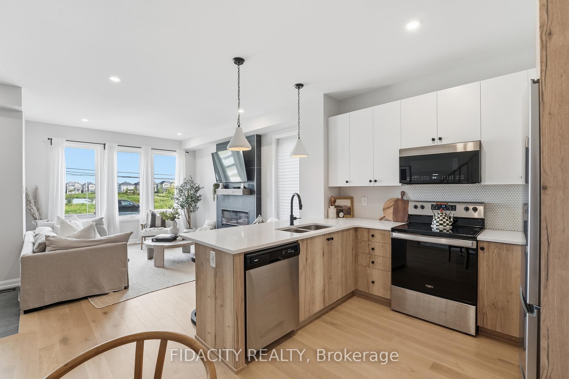 Photo 13 of 6333 Perth Street, Ottawa, Btwn Franktown Rd. & Fallowfield Rd. — HOMEH