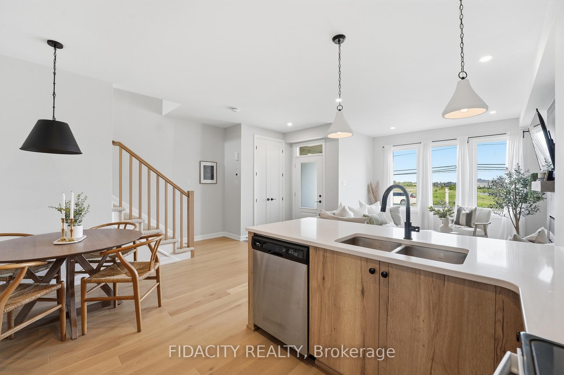 Photo 14 of 6333 Perth Street, Ottawa, Btwn Franktown Rd. & Fallowfield Rd. — HOMEH