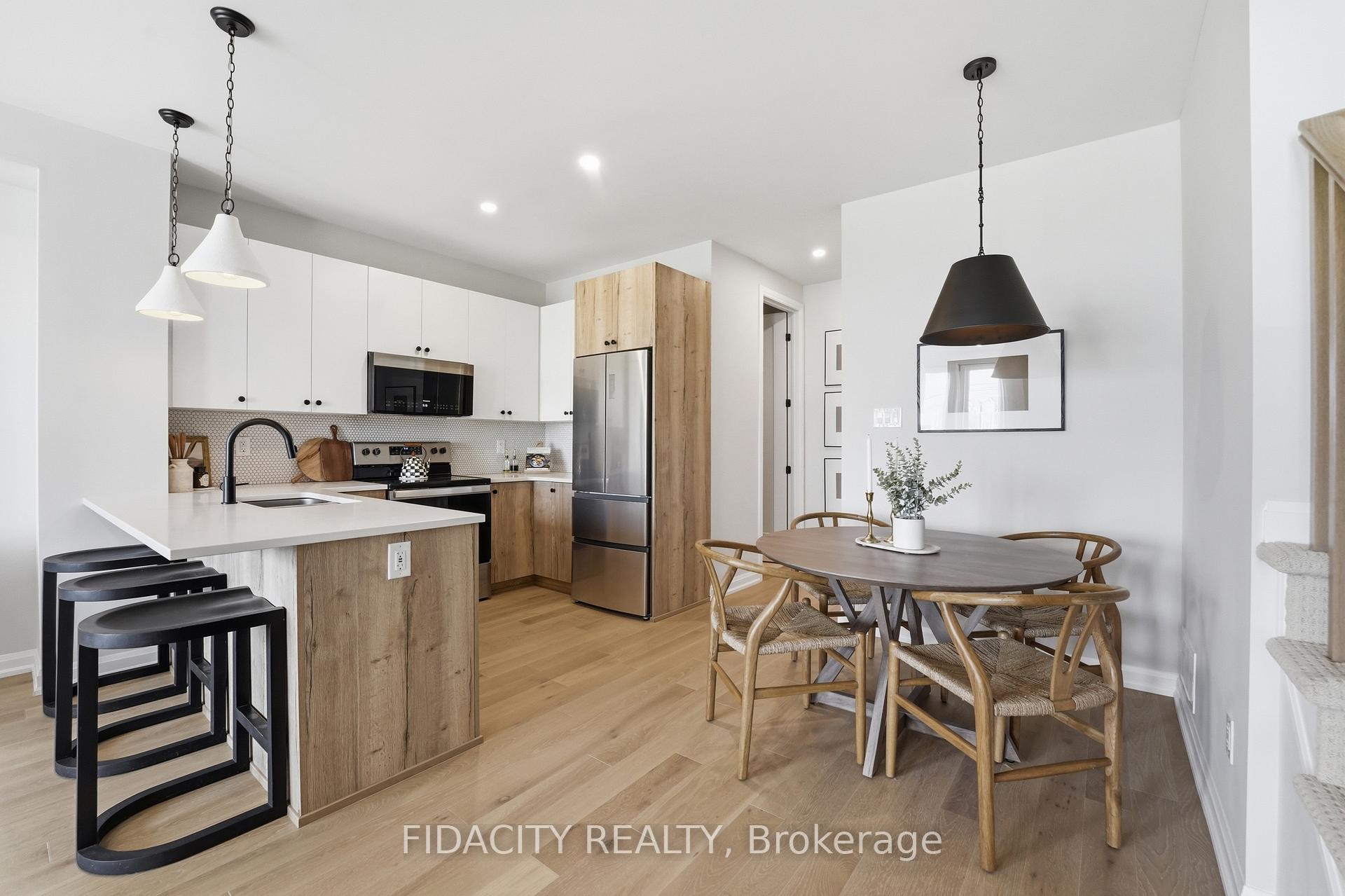 Photo 15 of 6333 Perth Street, Ottawa, Btwn Franktown Rd. & Fallowfield Rd. — HOMEH