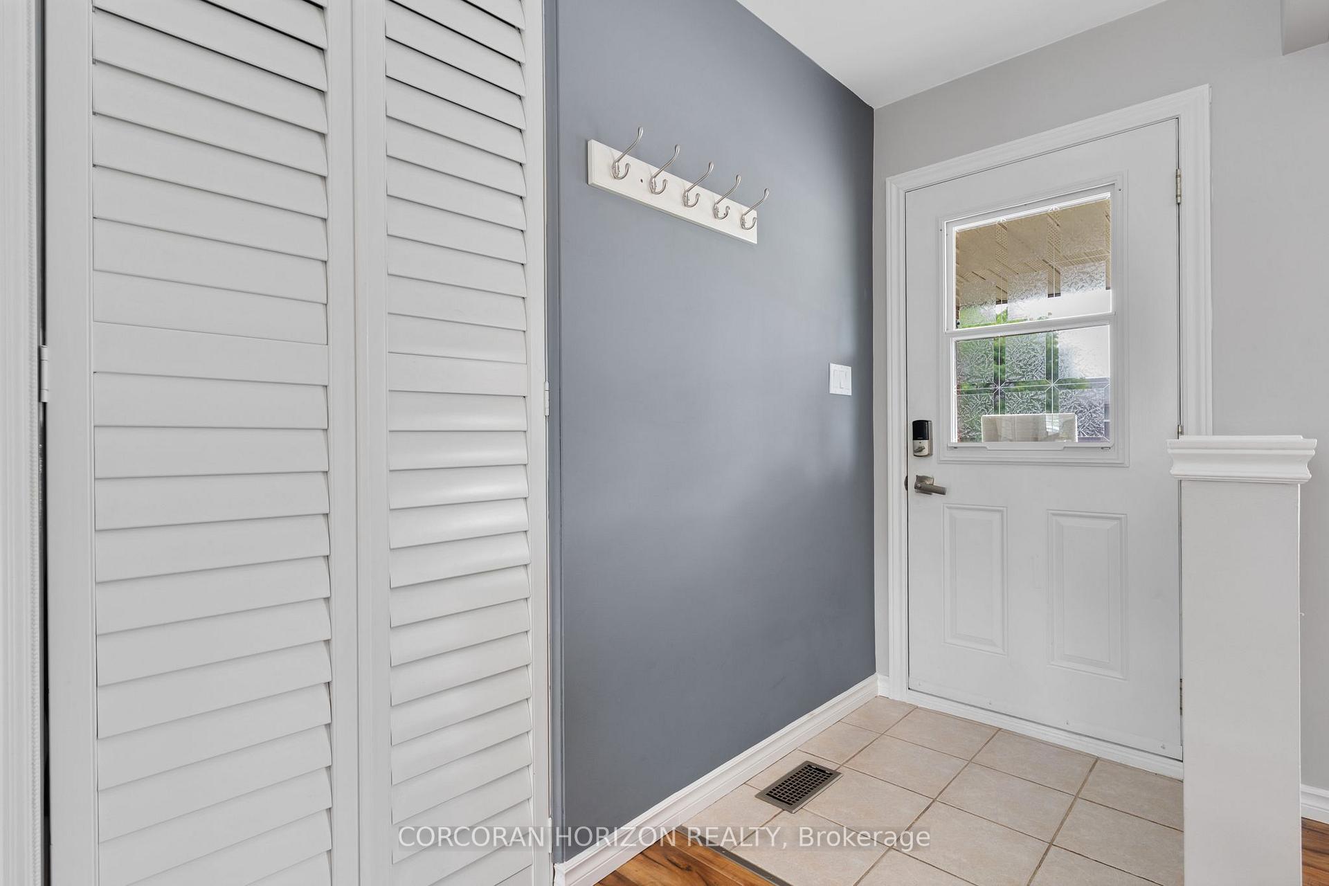 Photo 5 of 744 Birchwood Avenue, Cambridge, Preston Centre — HOMEH