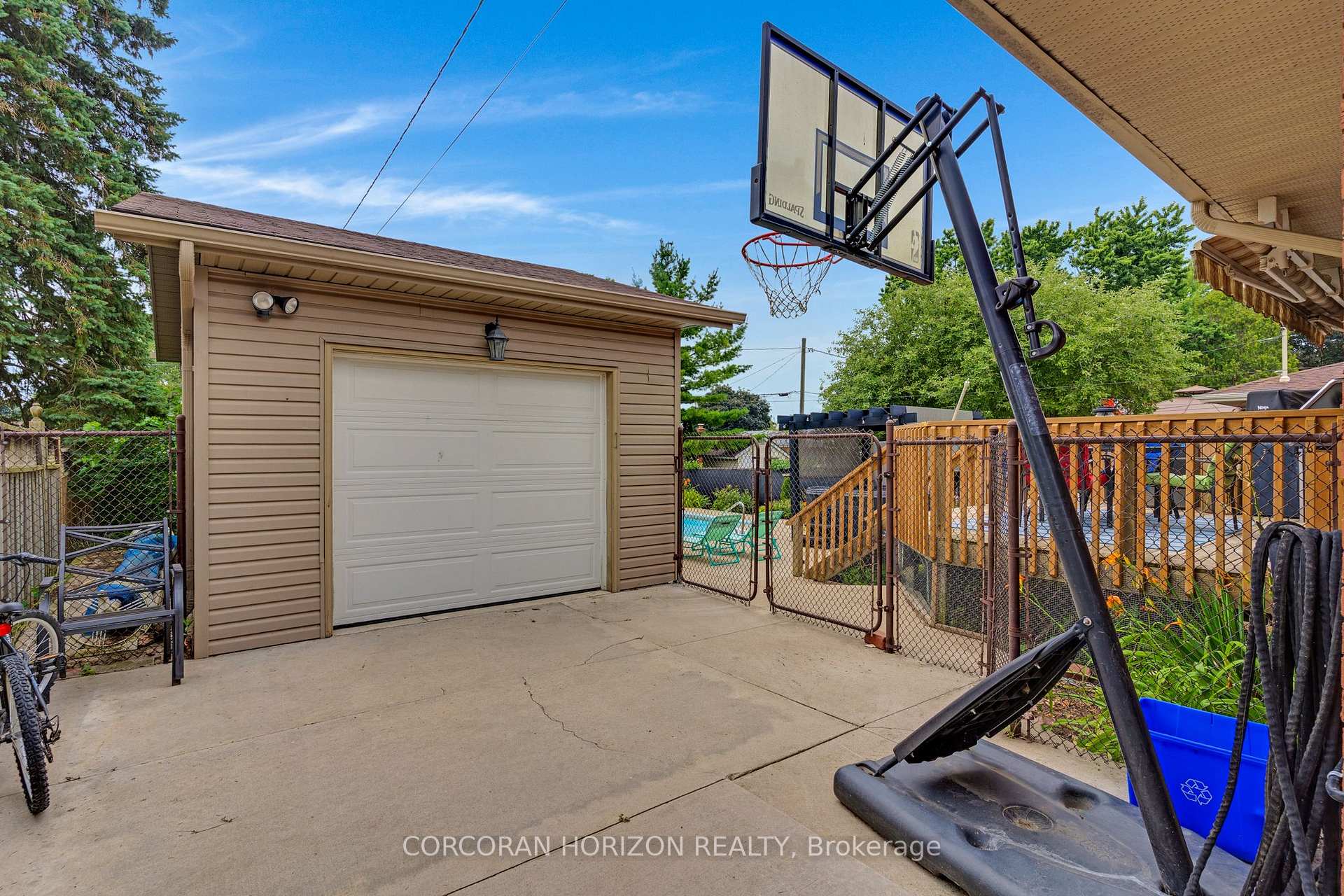 Photo 31 of 744 Birchwood Avenue, Cambridge, Preston Centre — HOMEH