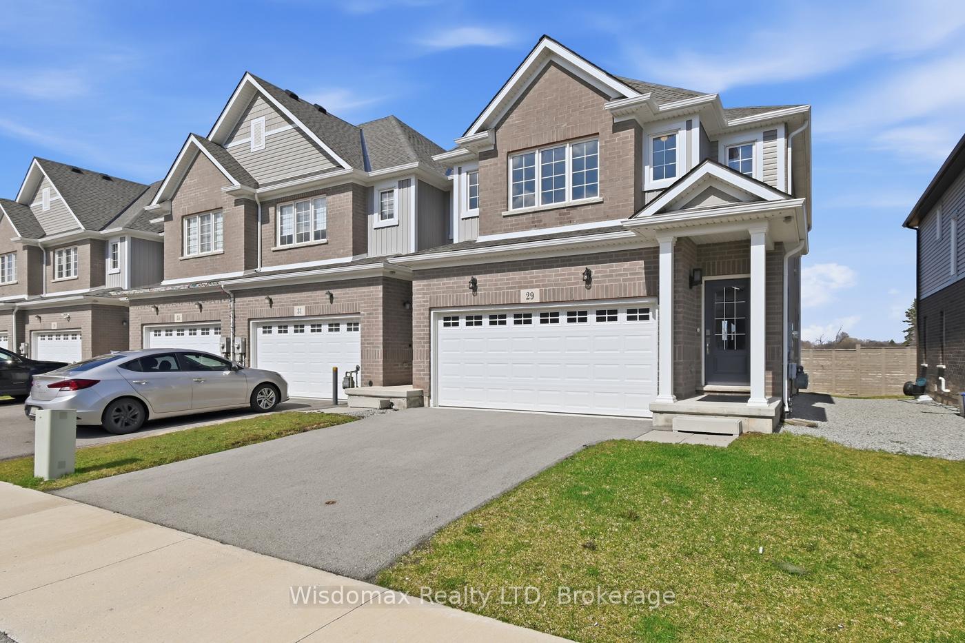 Photo 3 of 29 Bur Oak Drive, Thorold, Confederation Heights — HOMEH