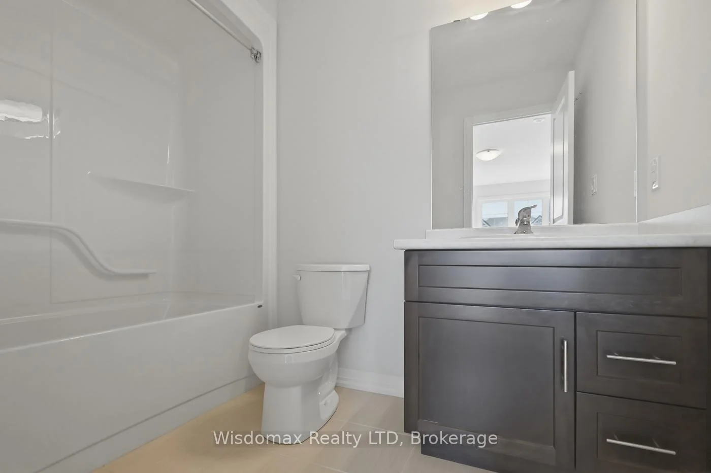 Photo 48 of 29 Bur Oak Drive, Thorold, Confederation Heights — HOMEH