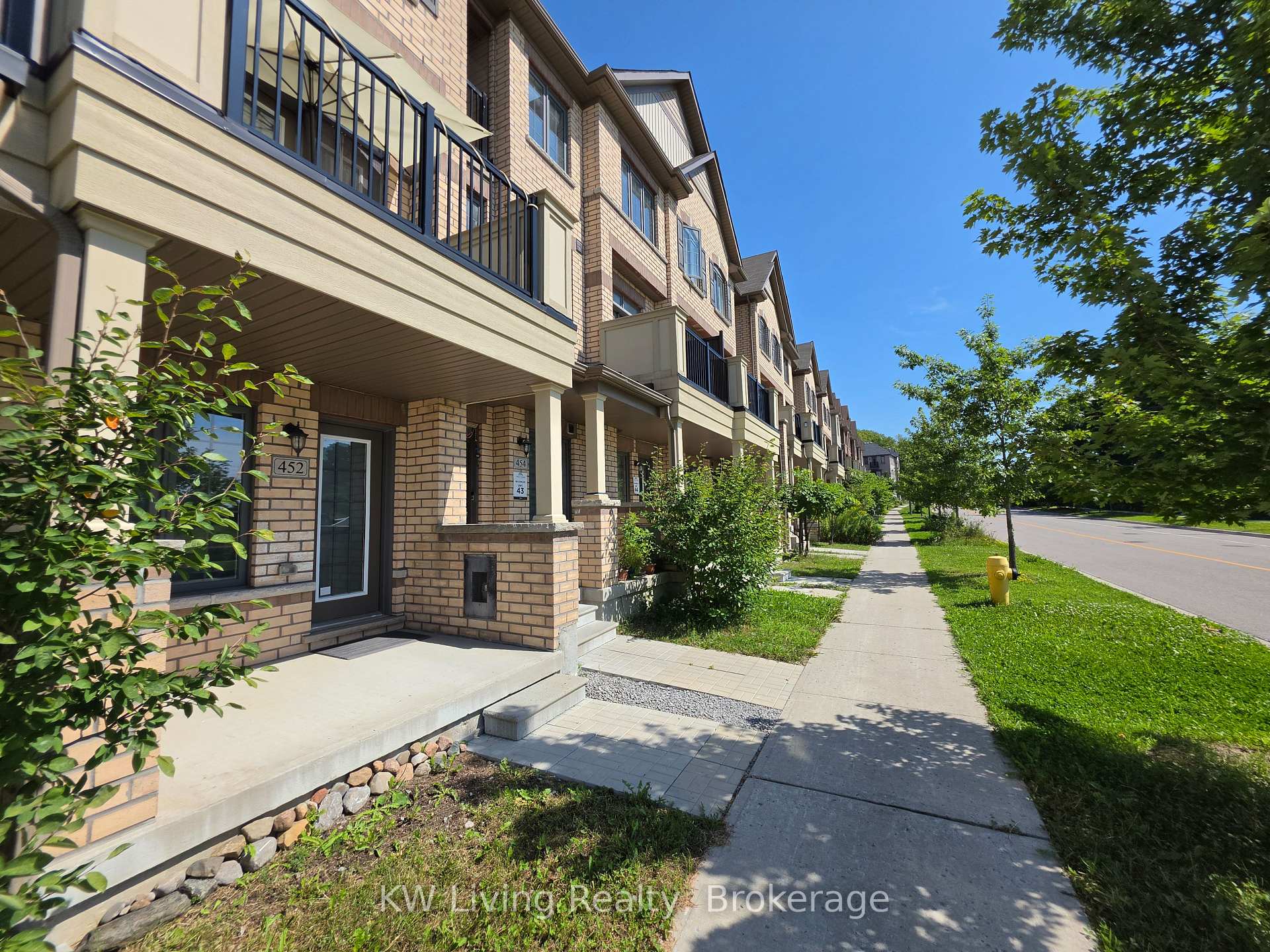Photo 1 of 456 Arthur Bonner Avenue, Markham, Cornell — HOMEH