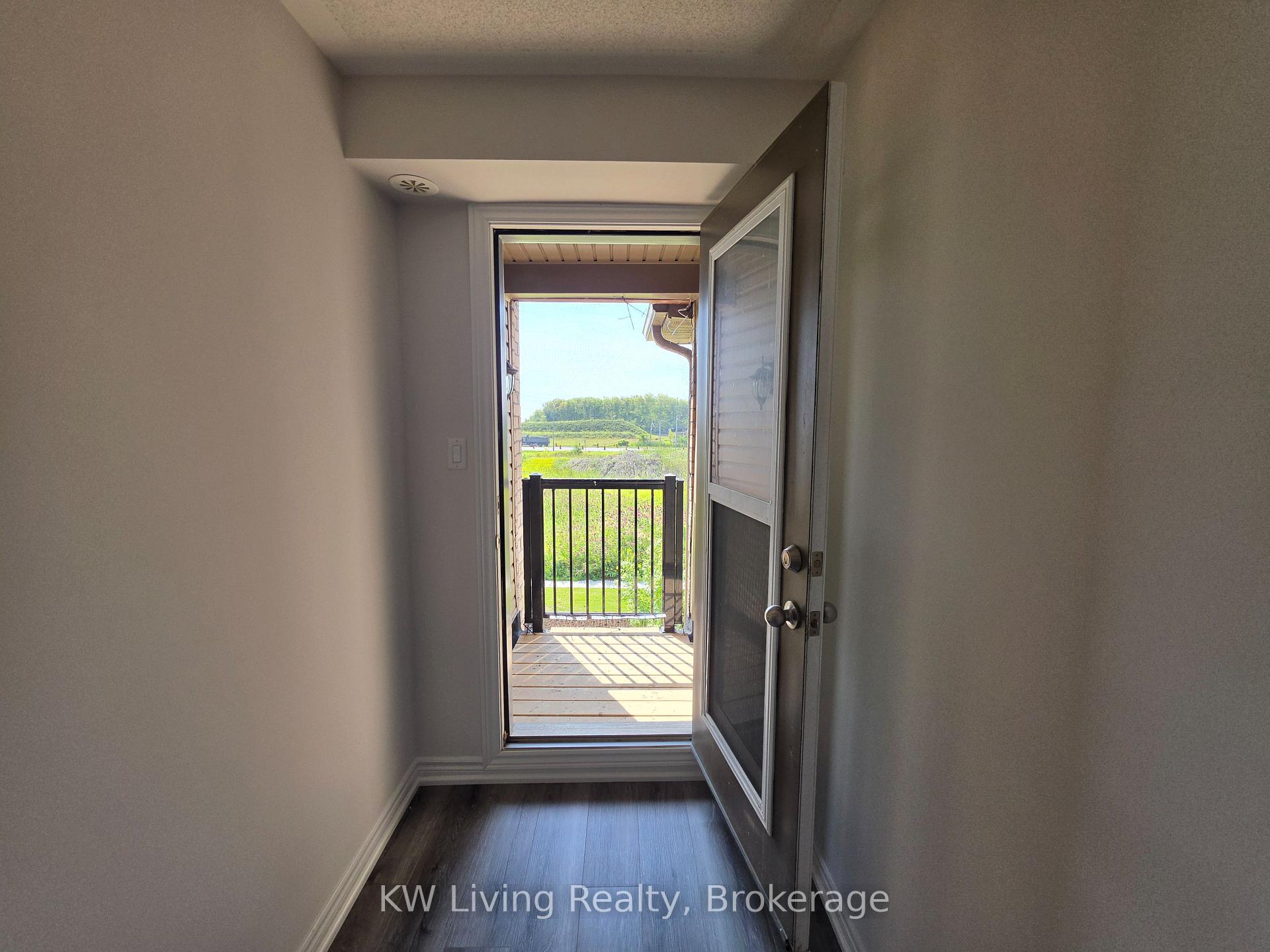 Photo 22 of 456 Arthur Bonner Avenue, Markham, Cornell — HOMEH
