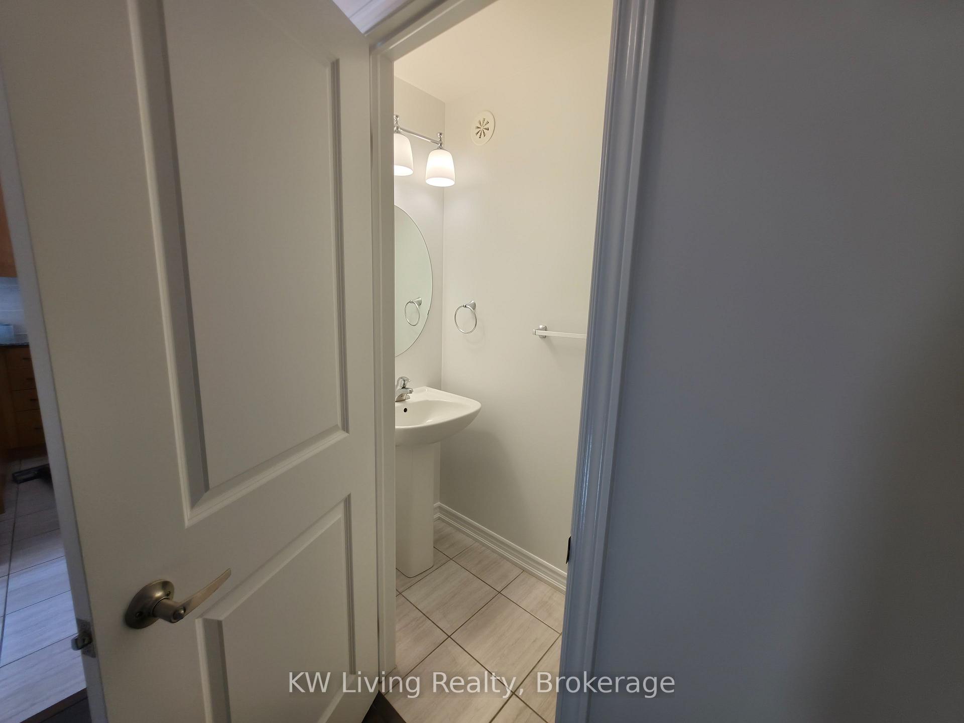 Photo 33 of 456 Arthur Bonner Avenue, Markham, Cornell — HOMEH