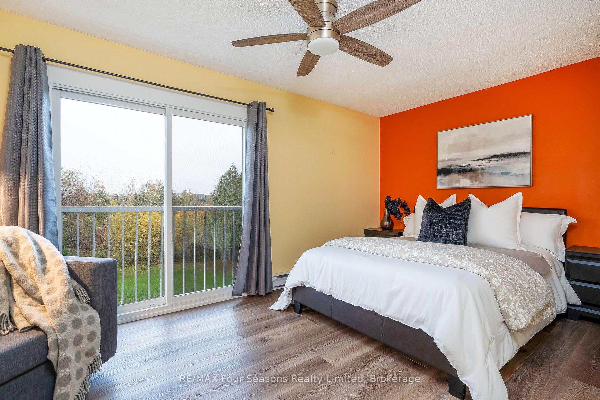 Photo 5 of Unit 17, 44 Trott Boulevard, Collingwood — HOMEH