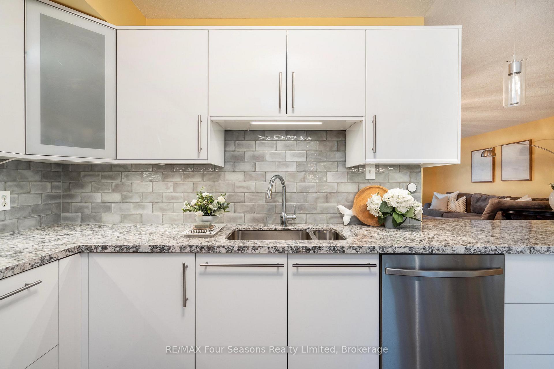Photo 8 of Unit 17, 44 Trott Boulevard, Collingwood — HOMEH