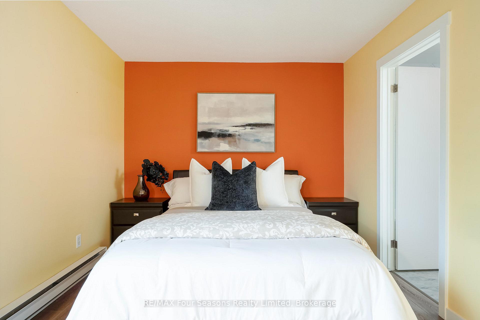 Photo 15 of Unit 17, 44 Trott Boulevard, Collingwood — HOMEH