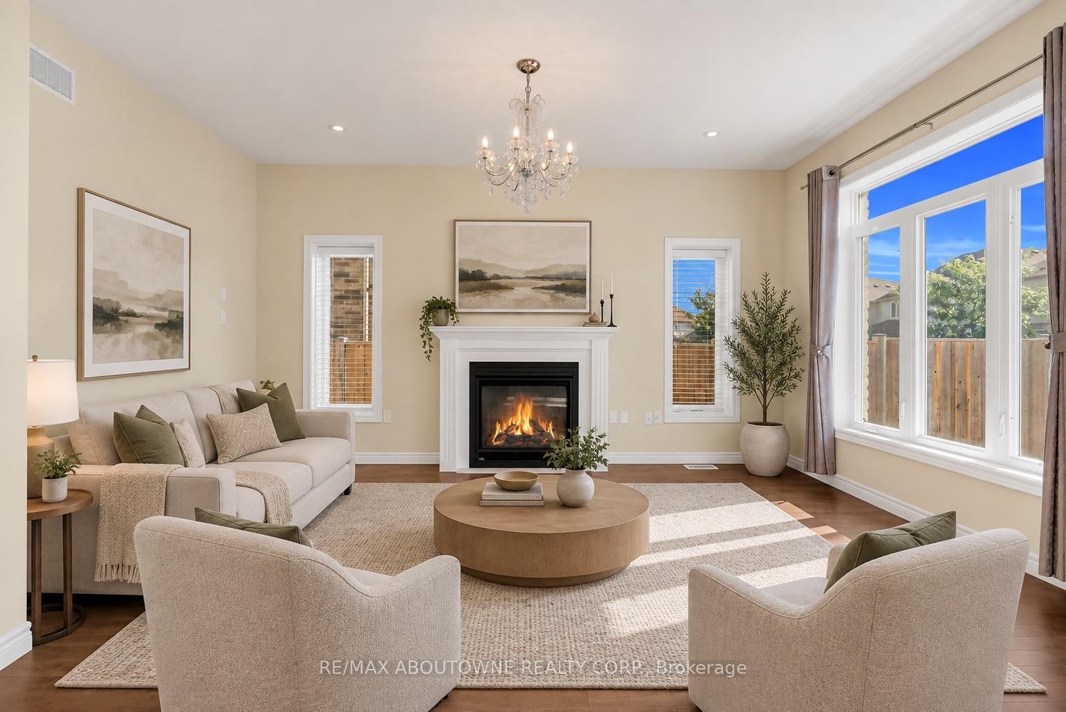 Photo 10 of 94 Ambrous Crescent, Guelph, Kortright East — HOMEH