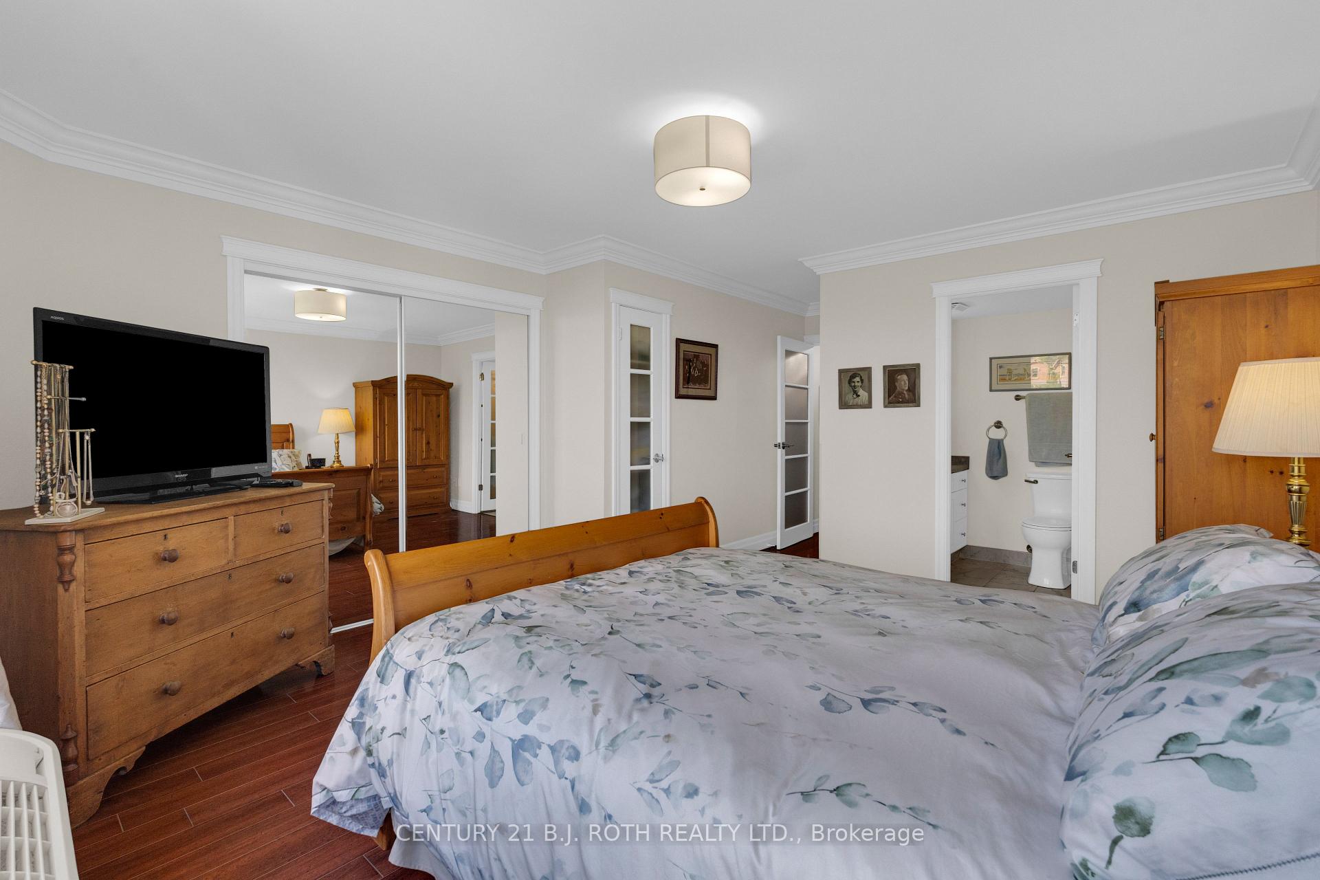 Photo 16 of Unit 1401, 181 Collier Street, Barrie, North Shore — HOMEH