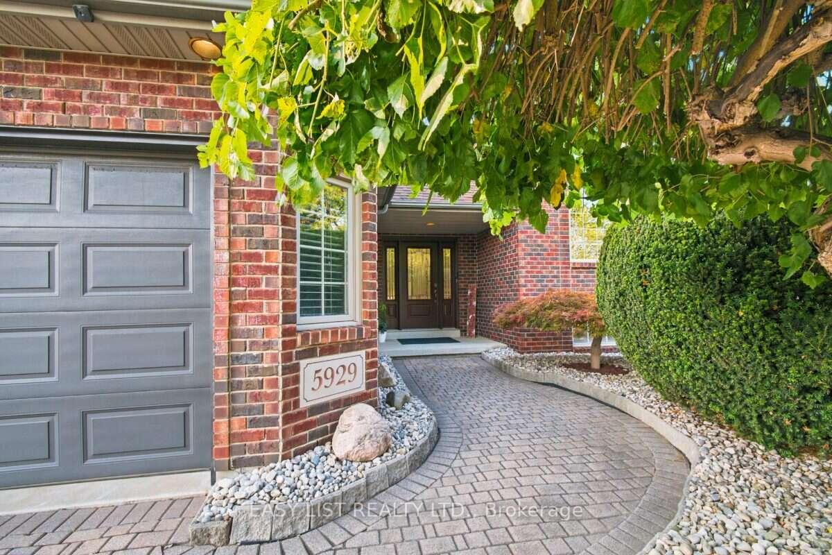 Photo 6 of 5929 Rosewood Crescent, LaSalle — HOMEH