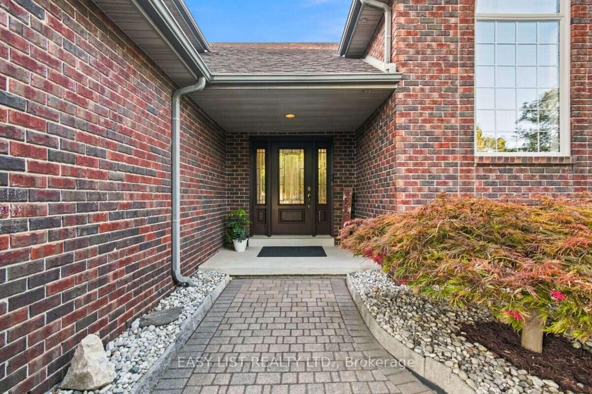 Photo 7 of 5929 Rosewood Crescent, LaSalle — HOMEH