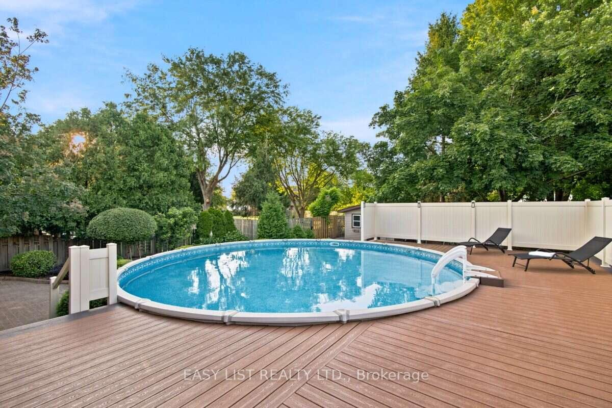 Photo 13 of 5929 Rosewood Crescent, LaSalle — HOMEH