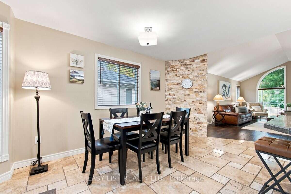 Photo 23 of 5929 Rosewood Crescent, LaSalle — HOMEH