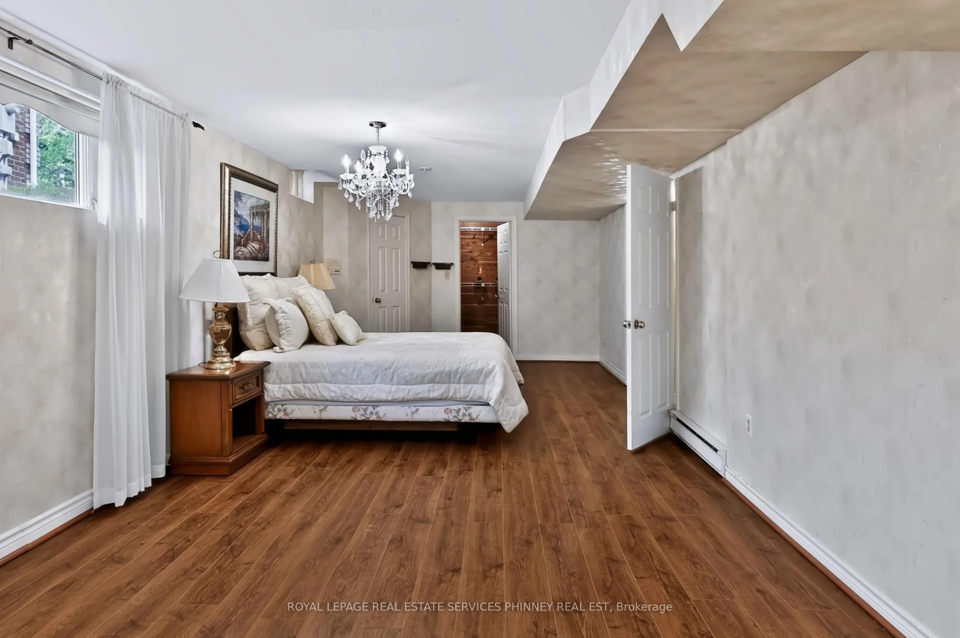 Photo 30 of 6036 St. Ives Way, Mississauga, East Credit — HOMEH