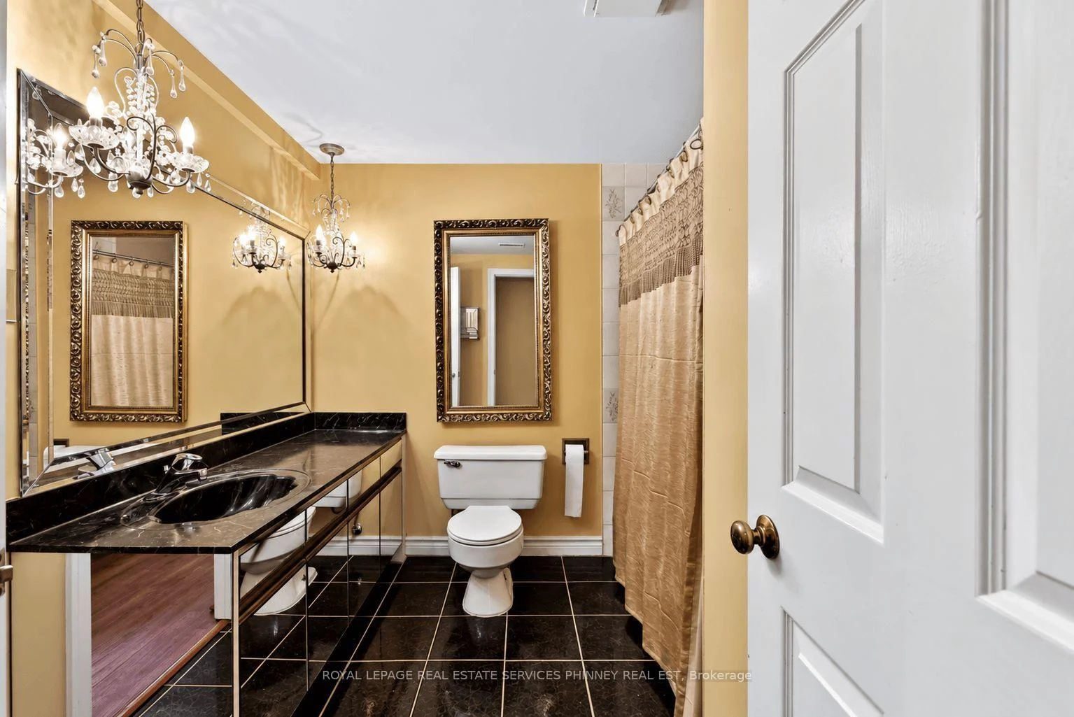 Photo 38 of 6036 St. Ives Way, Mississauga, East Credit — HOMEH