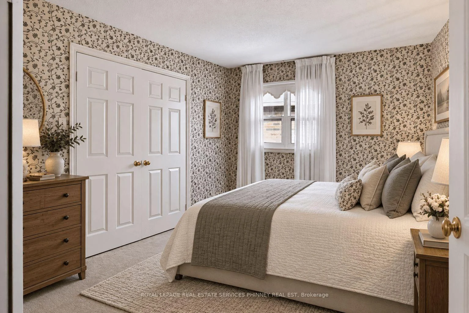 Photo 100 of 6036 St. Ives Way, Mississauga, East Credit — HOMEH