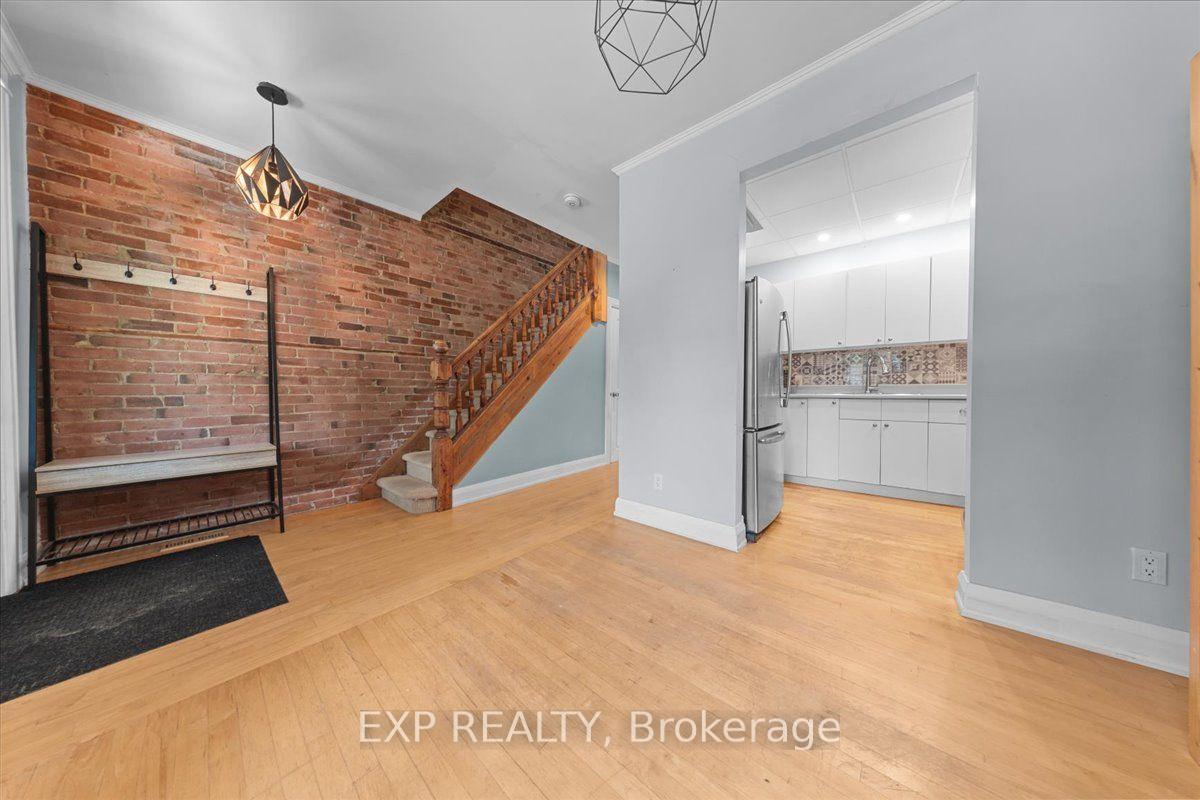 Photo 10 of 114 Sweetland Avenue, Ottawa, Sandy Hill — HOMEH